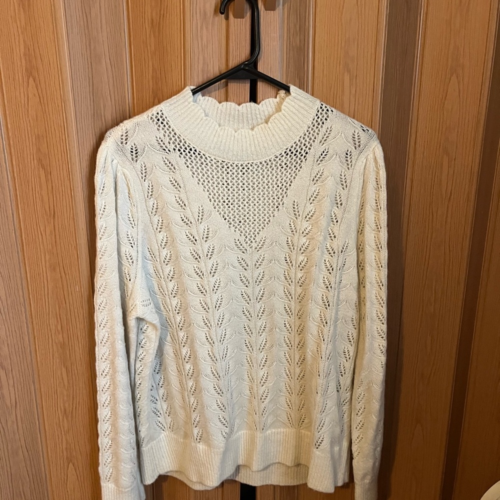 Elegant Cream Knit Sweater